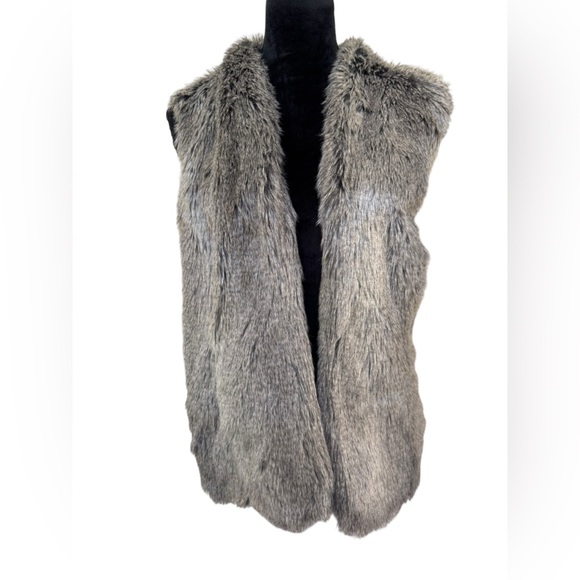NWT Sebby Brown and Gray Knit Vest with Faux Fur Trim Size XL - Picture 1 of 6